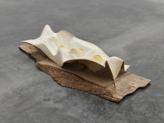 Marguerite Humeau, The Lying Body, 2023.