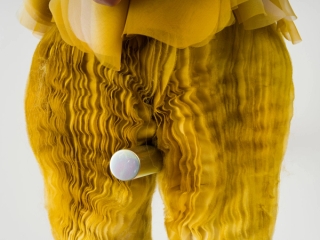 Marguerite Humeau, Skaza (The Conference in the Air III), 2024.