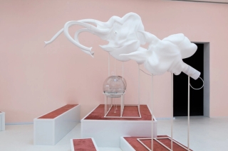 Marguerite Humeau, FOXP2, 2016. Stuart Whipps.
