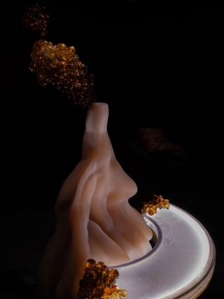 Marguerite Humeau, *stirs, 2025.