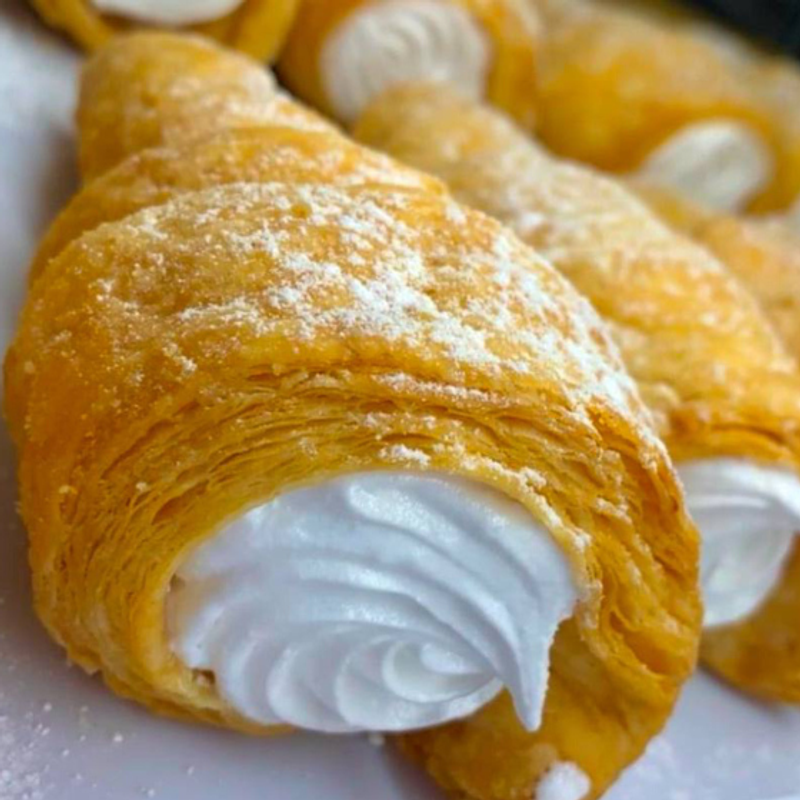 Рецепт: Трубочки з Білковим Кремом