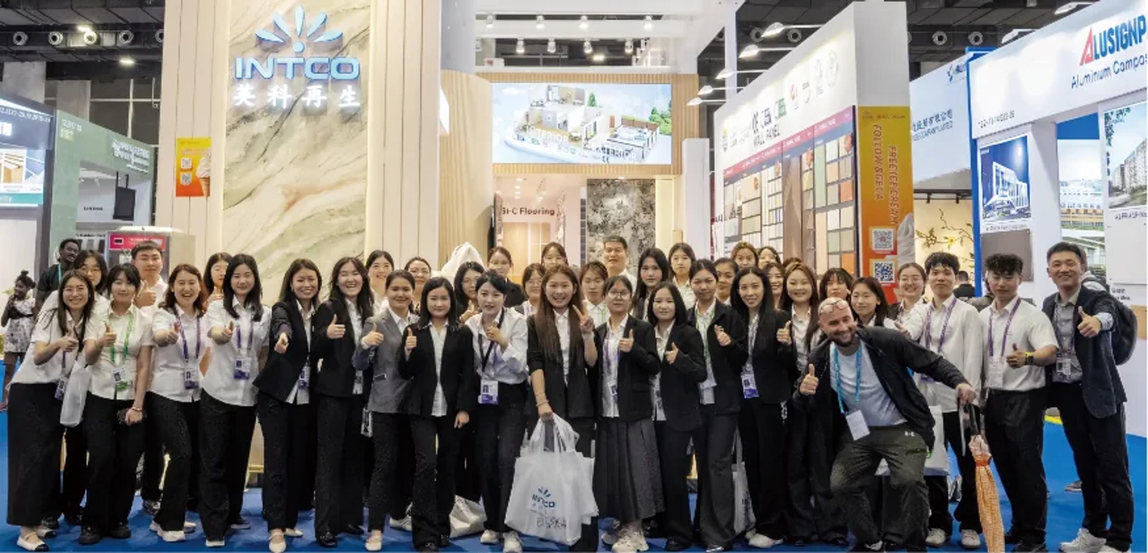 INTCO DECOR at an international trade fair (2 of 8)