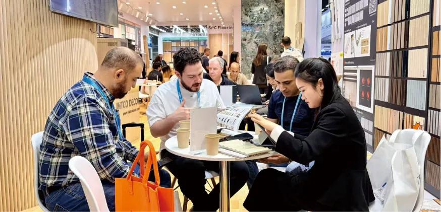 INTCO DECOR at an international trade fair (4 of 8)