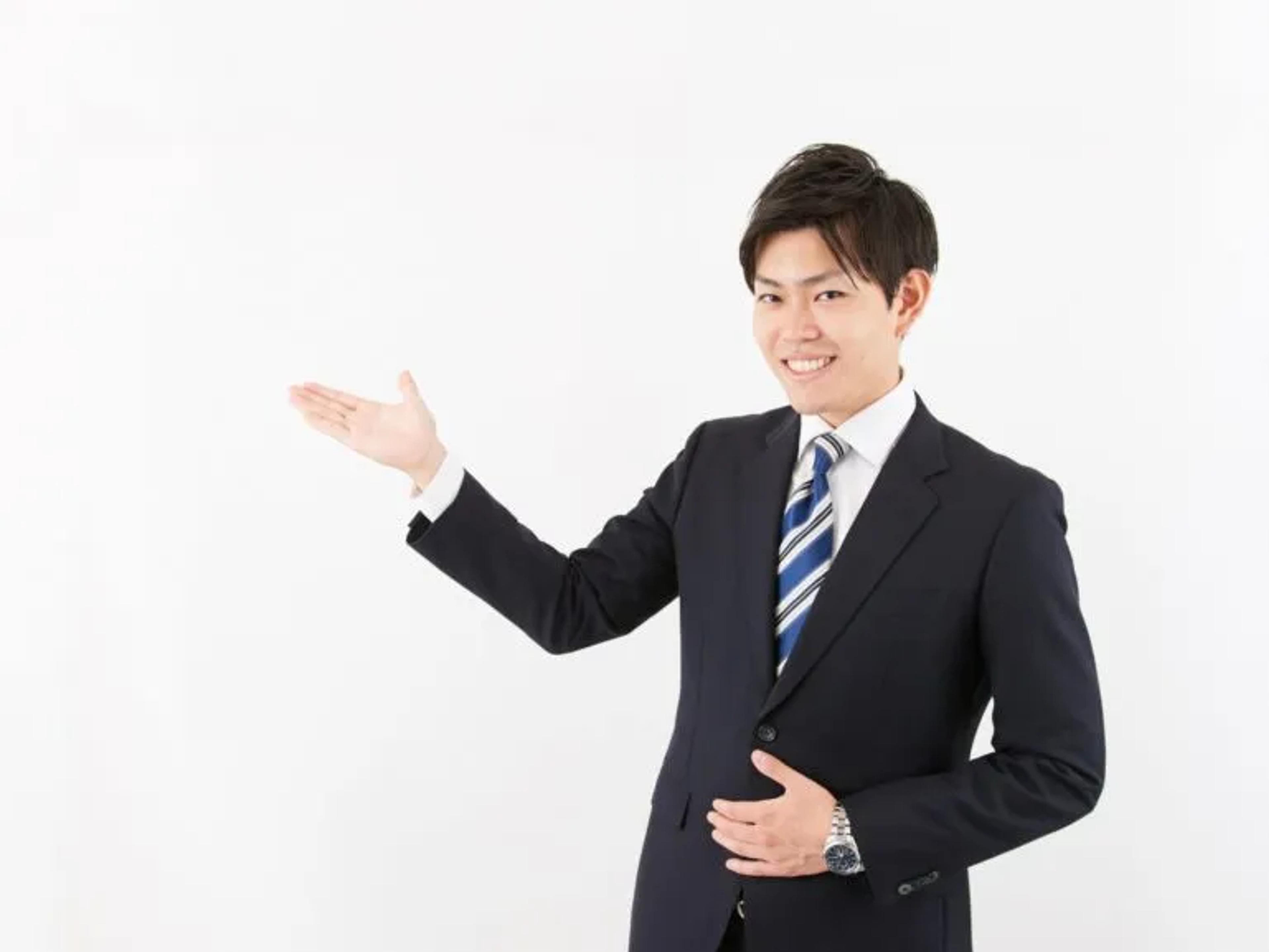 Man gesturing to go this way