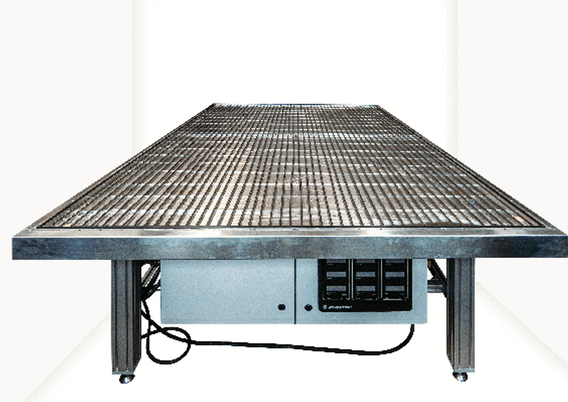 Heated vacuum table