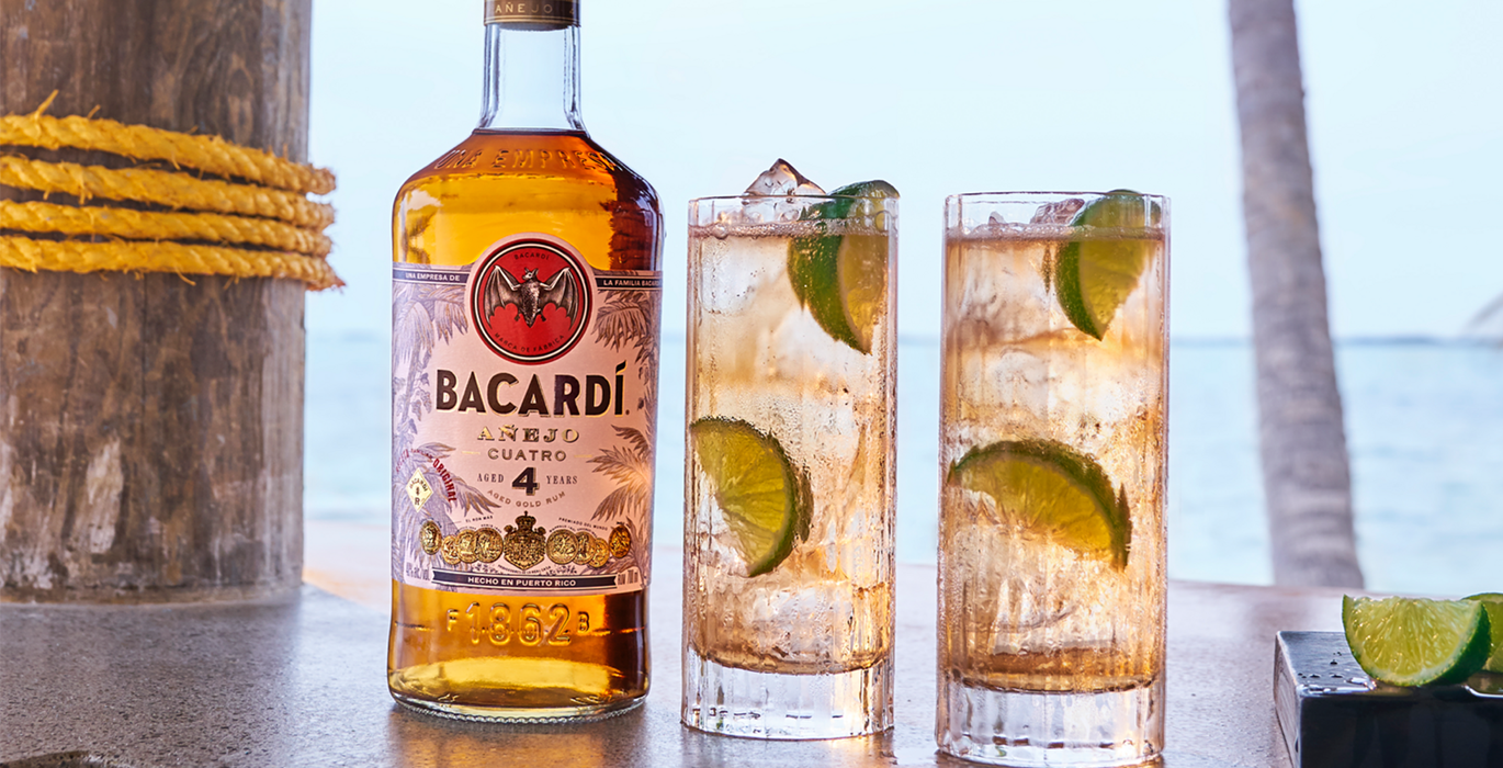BACARDÍ Quatro Highball