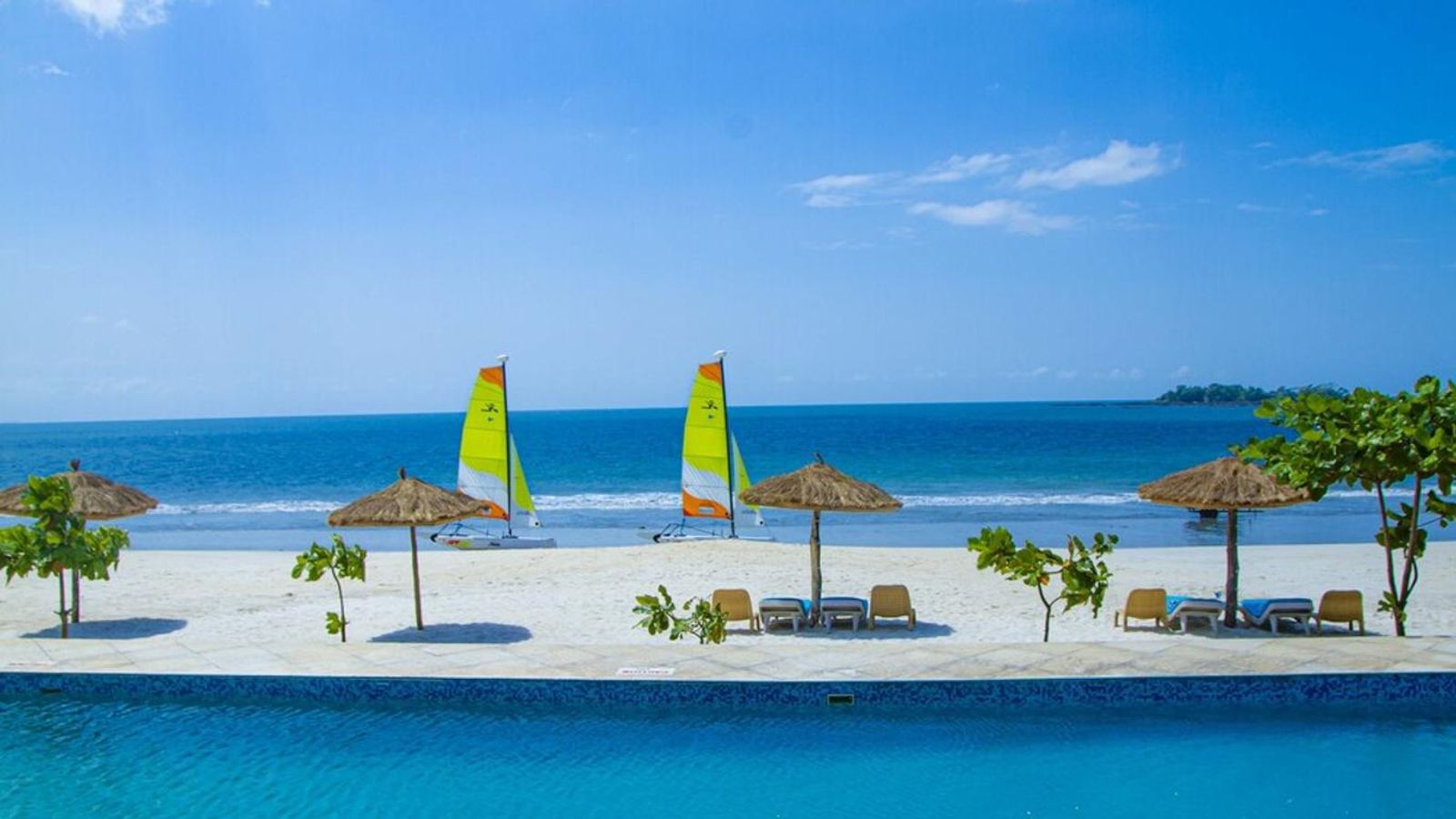 Navigating the 2% Tourism Levy in Sierra Leone: A Guide to Compliance for Businesses