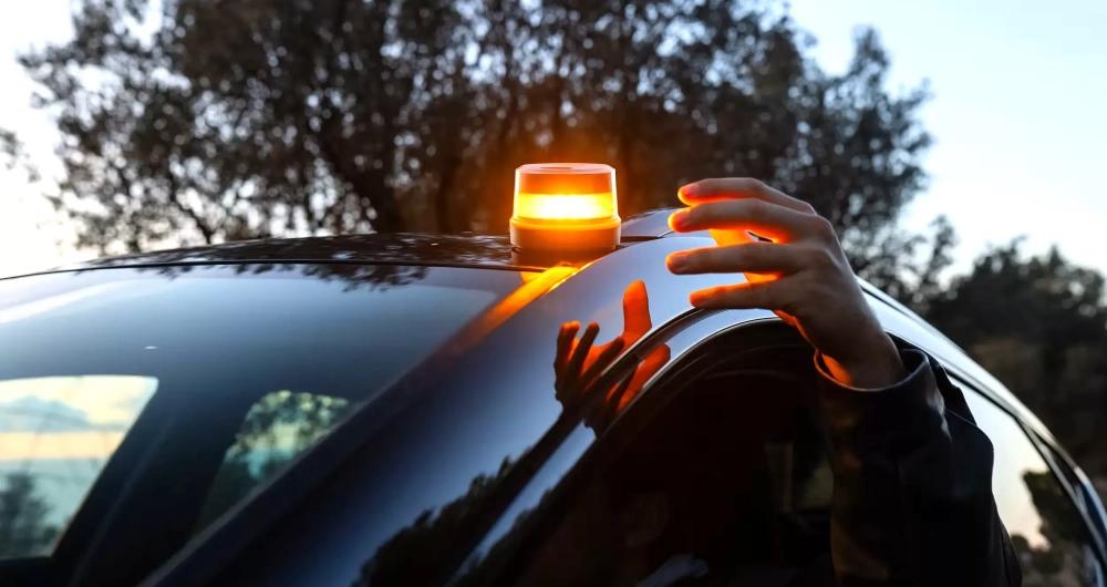 Gent de Sabadell, a través de Gabriel Fernàndez, demana que la Policia Municipal prioritzi la informació sobre la balisa V-16 abans que les multes