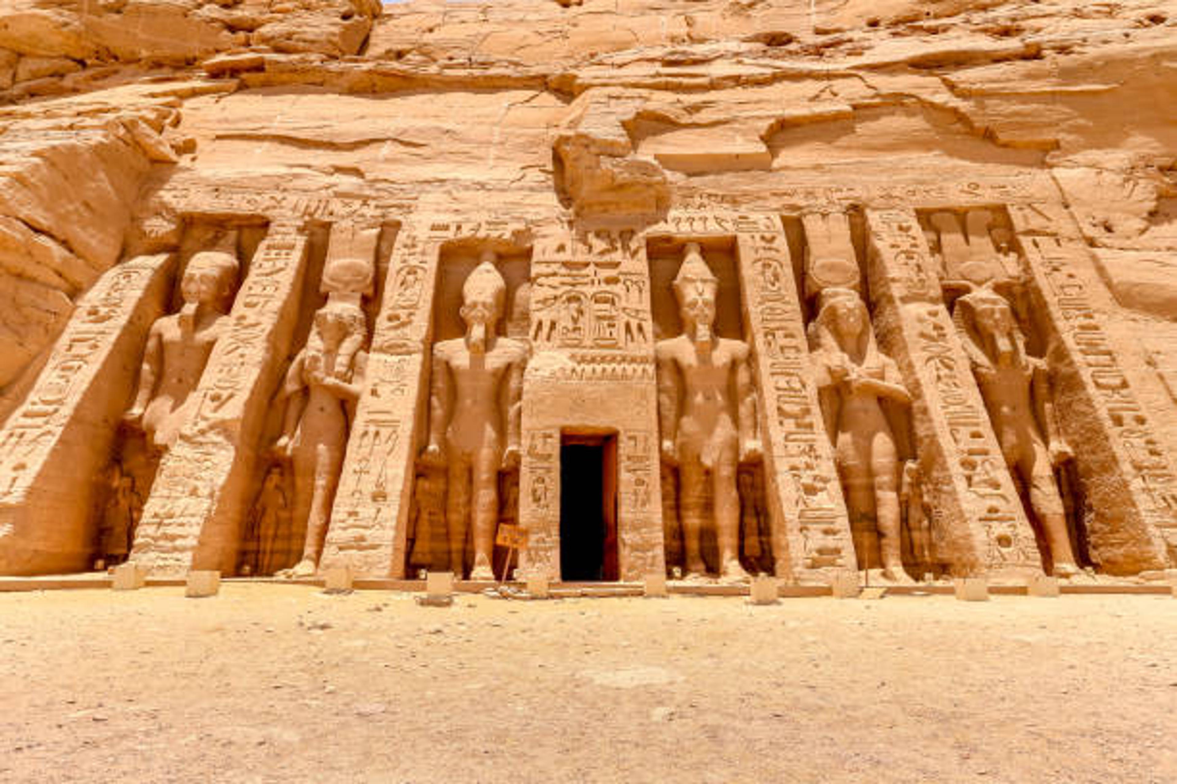 Abu Simbel Shared Tour 2