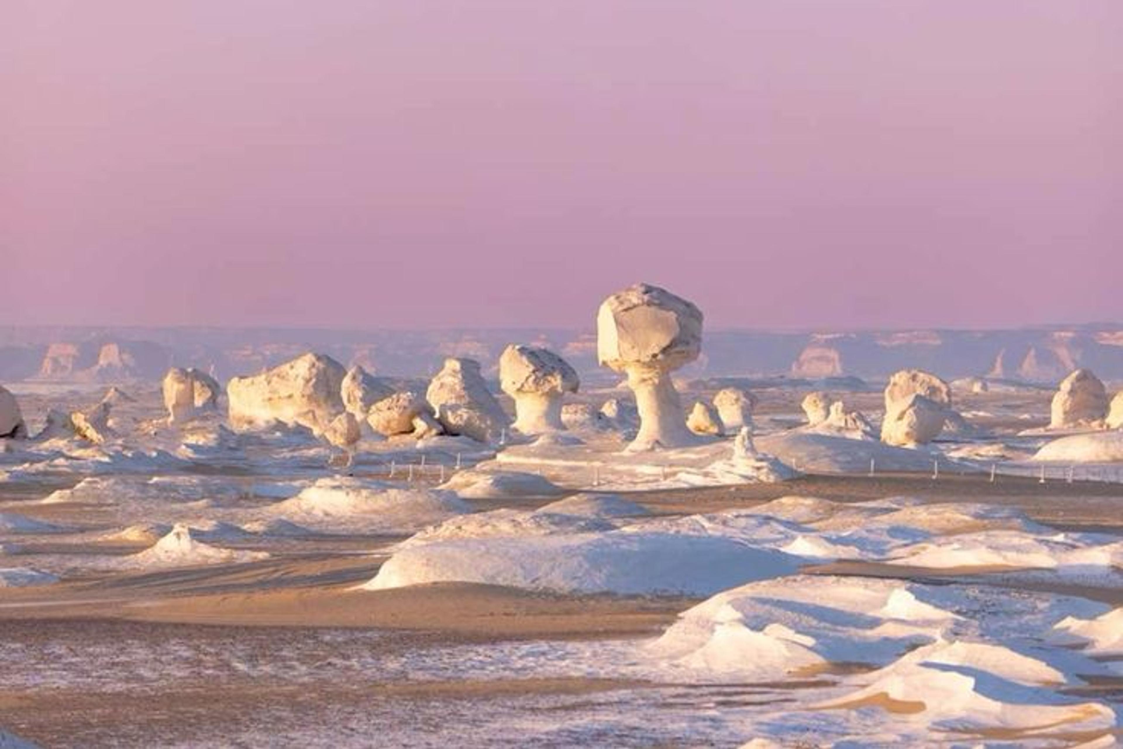 White Desert Escape 2