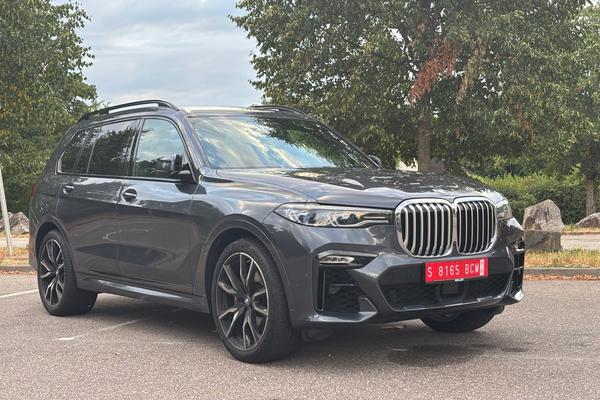 BMW X7 2022