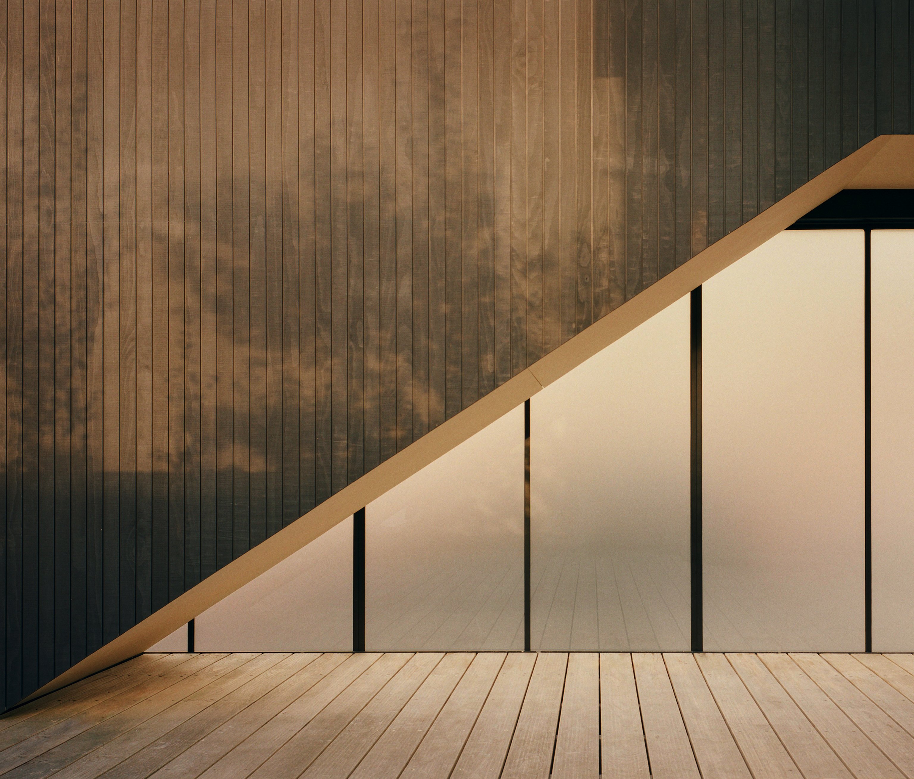 Contemporary extension of House B by Kart Projects