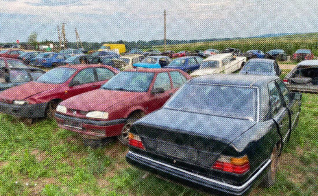 car dump junkyard