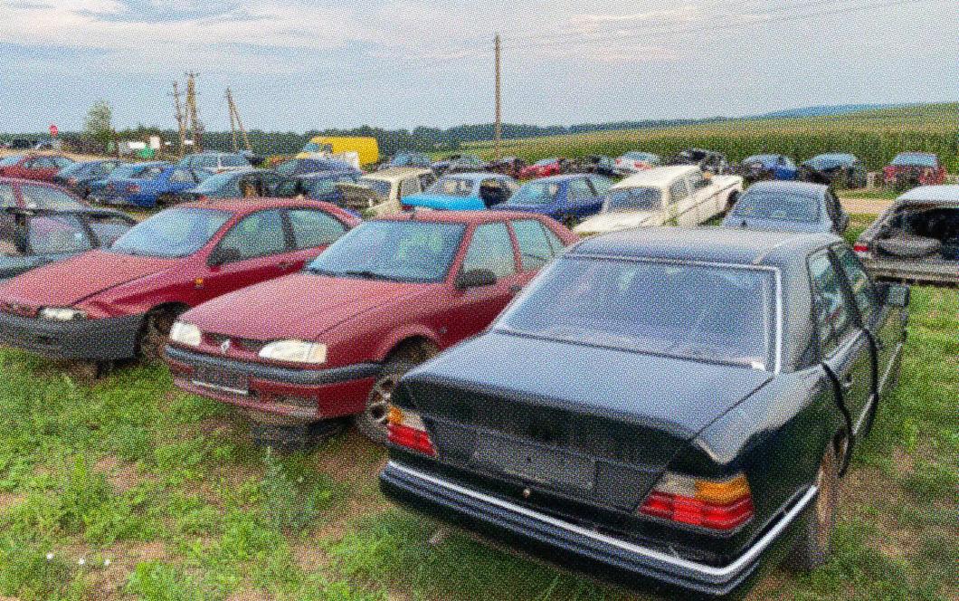 car dump junkyard