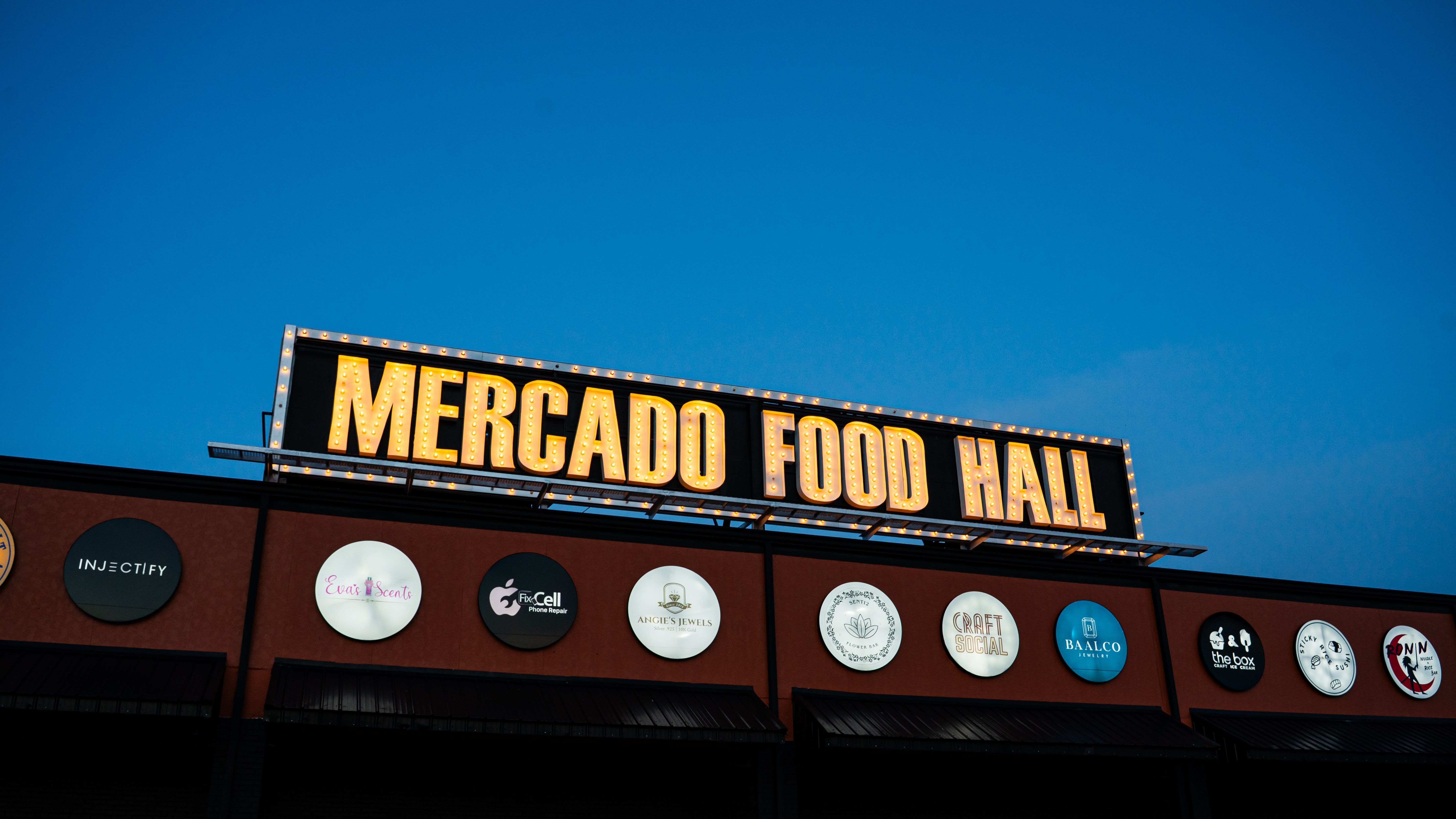 An Evening at the McAllen Mercado Food Hall: Food, Music and Great Vibes