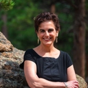 Photo of Stacy Garrop