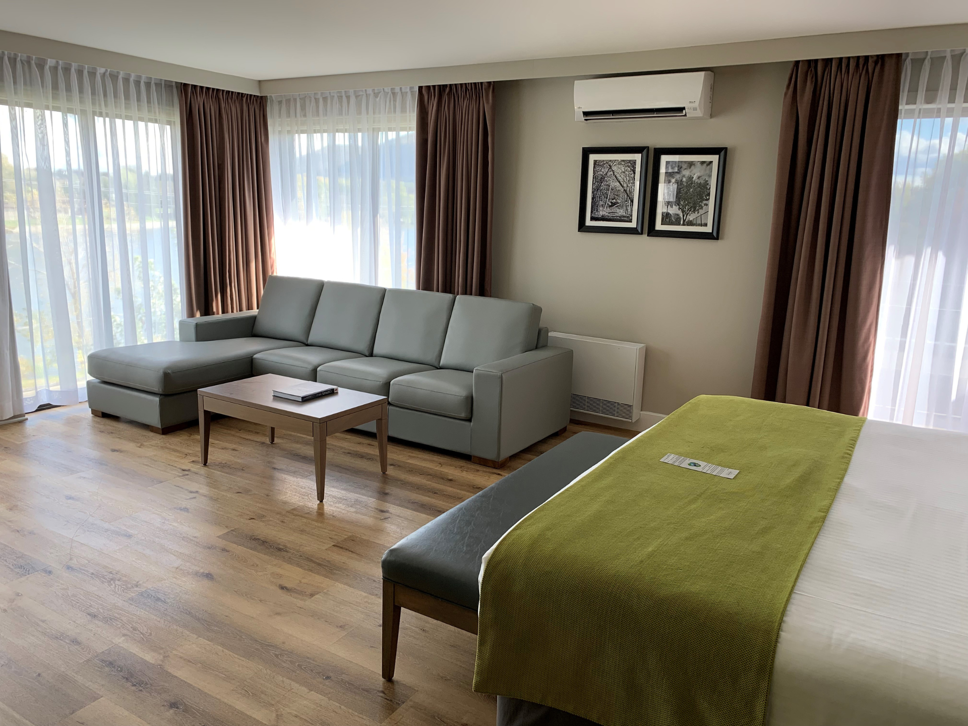 Image Half Width Halls Card