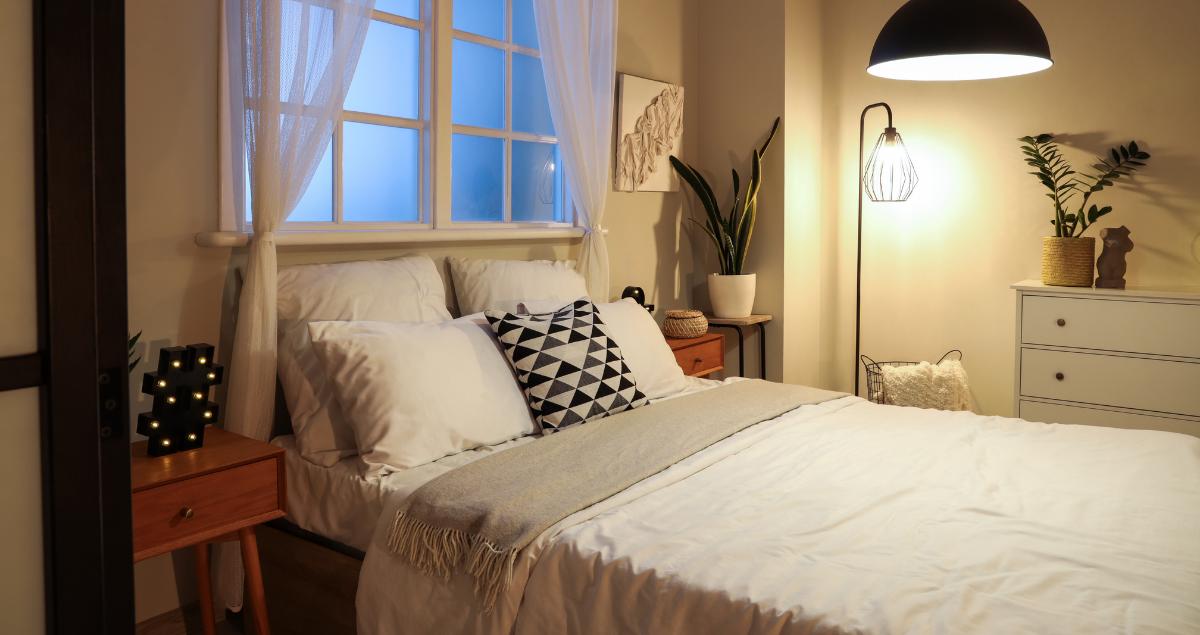 Comfortable furnished bedroom with multiple sleeping arrangement options for military TDY guests booking through TDY Hero