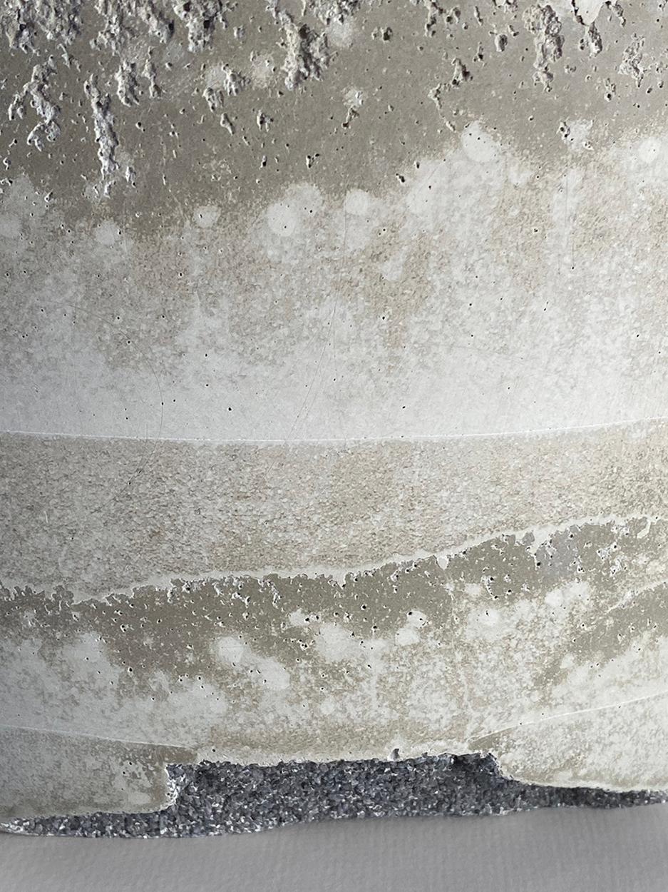 bottom texture detail, view 2 of 3