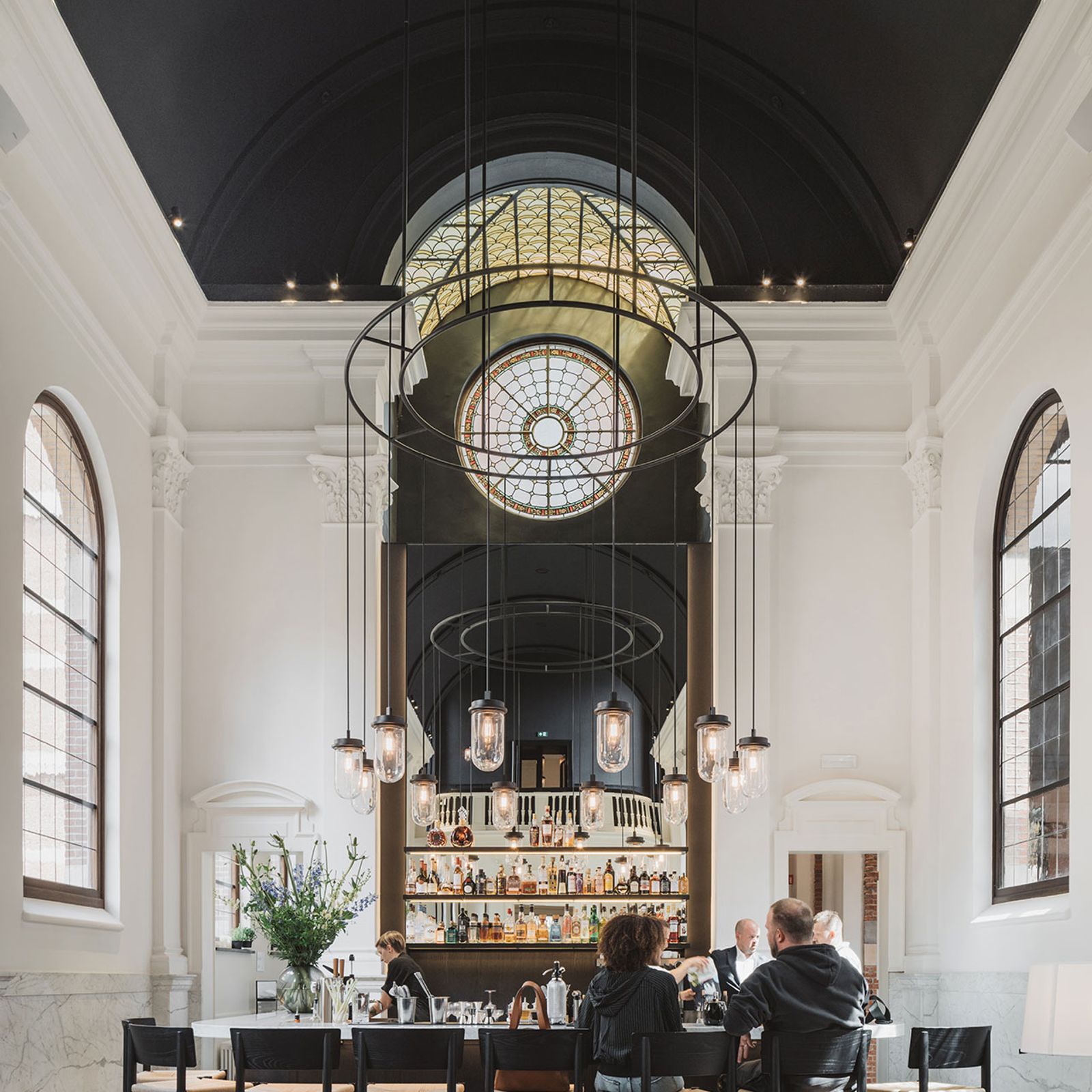 Hotel August - Antwerpen. Architecten: callebaut Architecten Interieur: Vincent Van Duysen