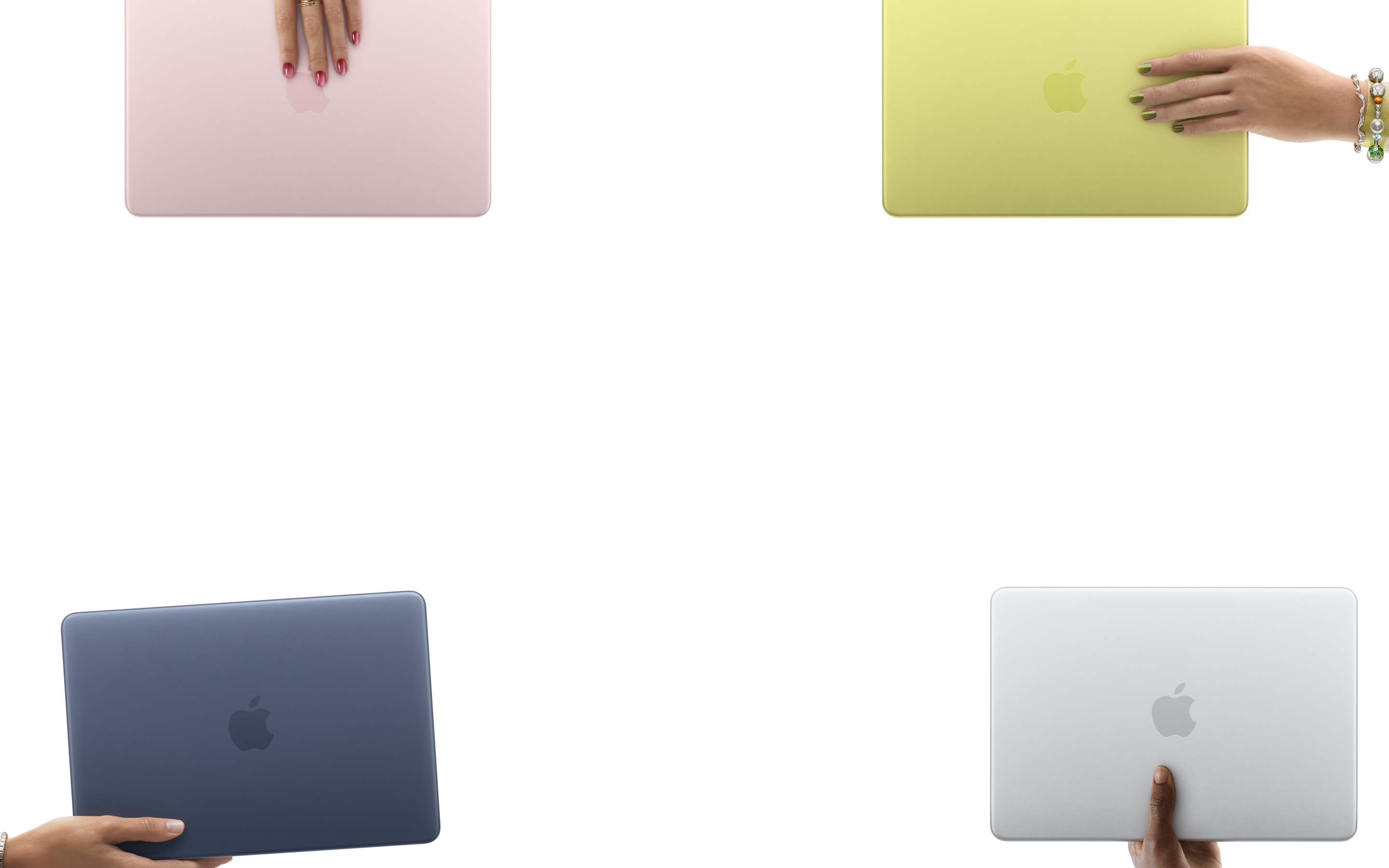 Des portables MacBook Neo dans différentes couleurs, chacun tenu par une personne différente
