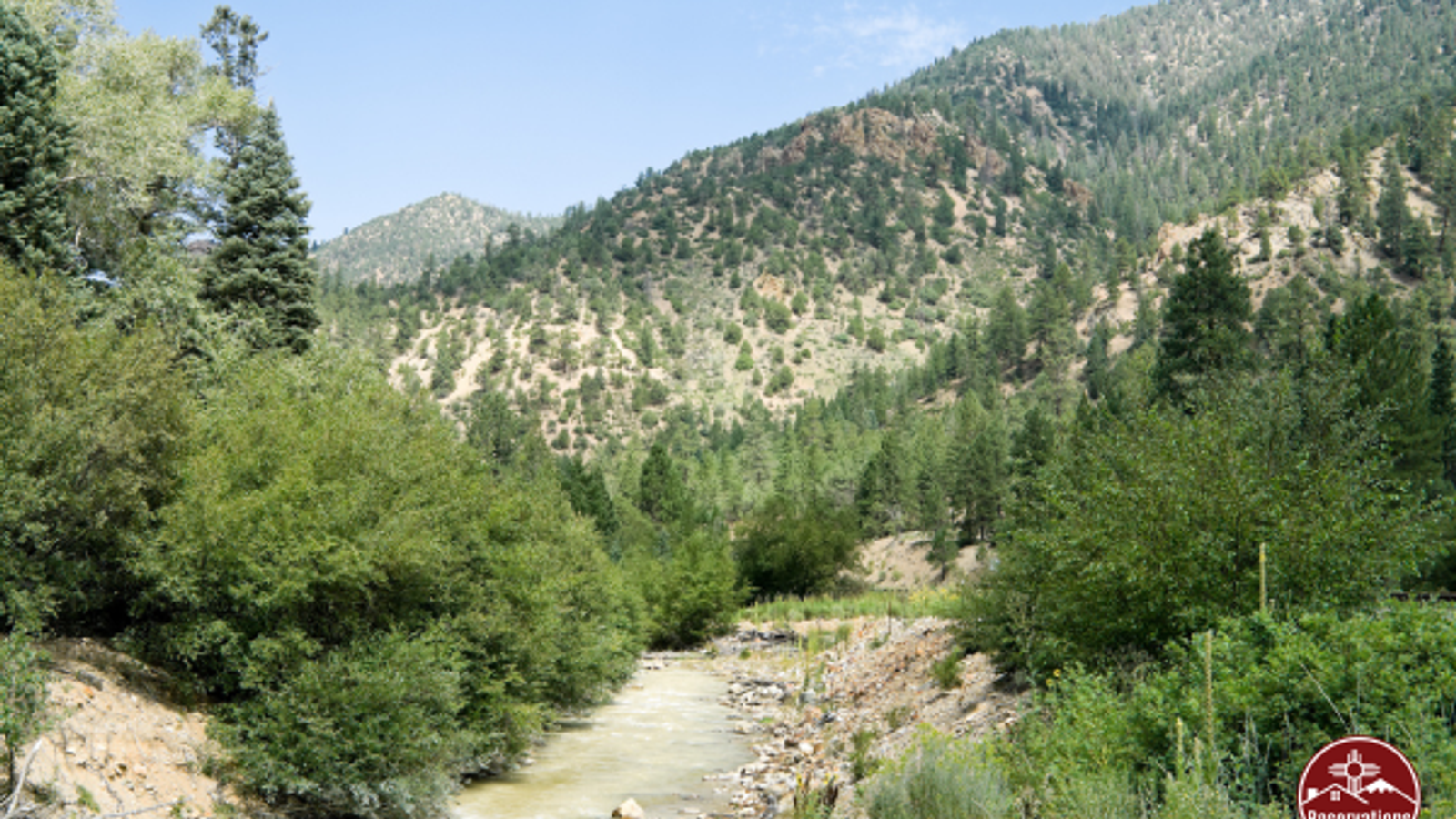 A Day Exploring the Enchanted Circle: Scenic Drives and Hidden Gems