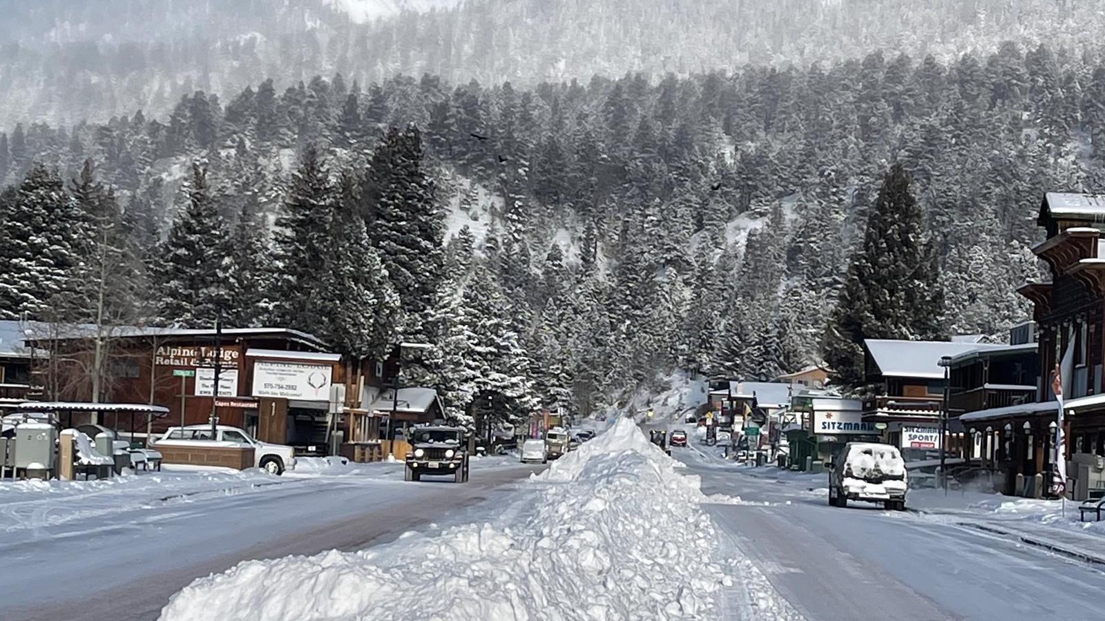Do You Need Four-Wheel Drive or Snow Chains in Red River, NM?