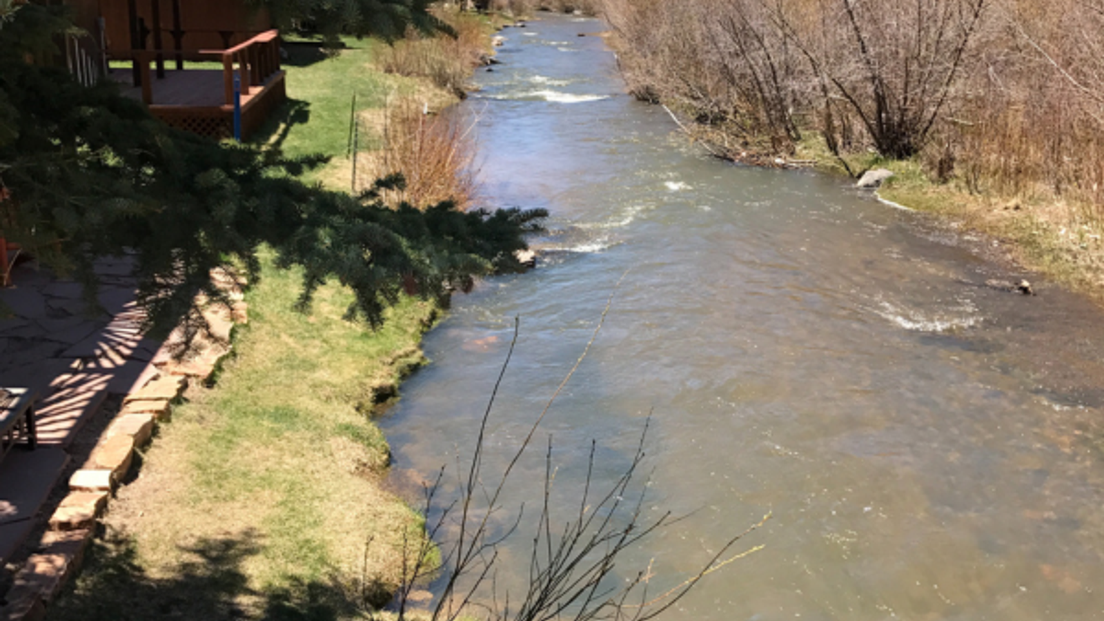 Tips For Your April Red River Vacation