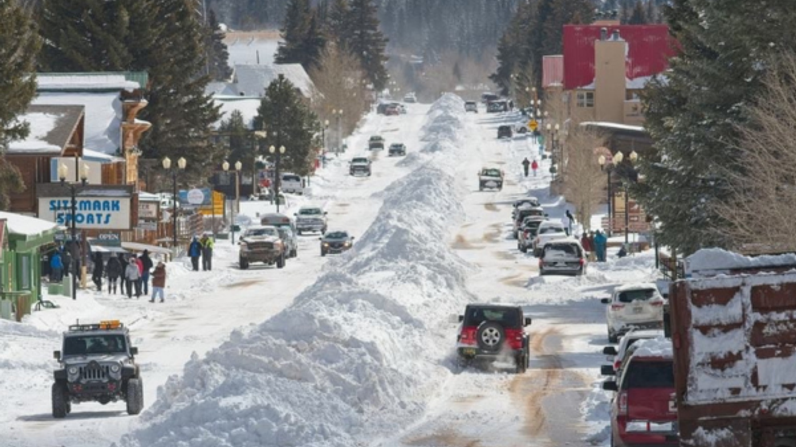 AWD vs 4 Wheel Drive - Know the Difference
