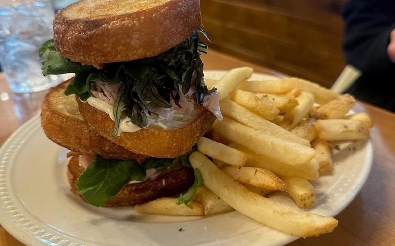 A Foodie's Guide to Red River: Must-Try Local Eateries