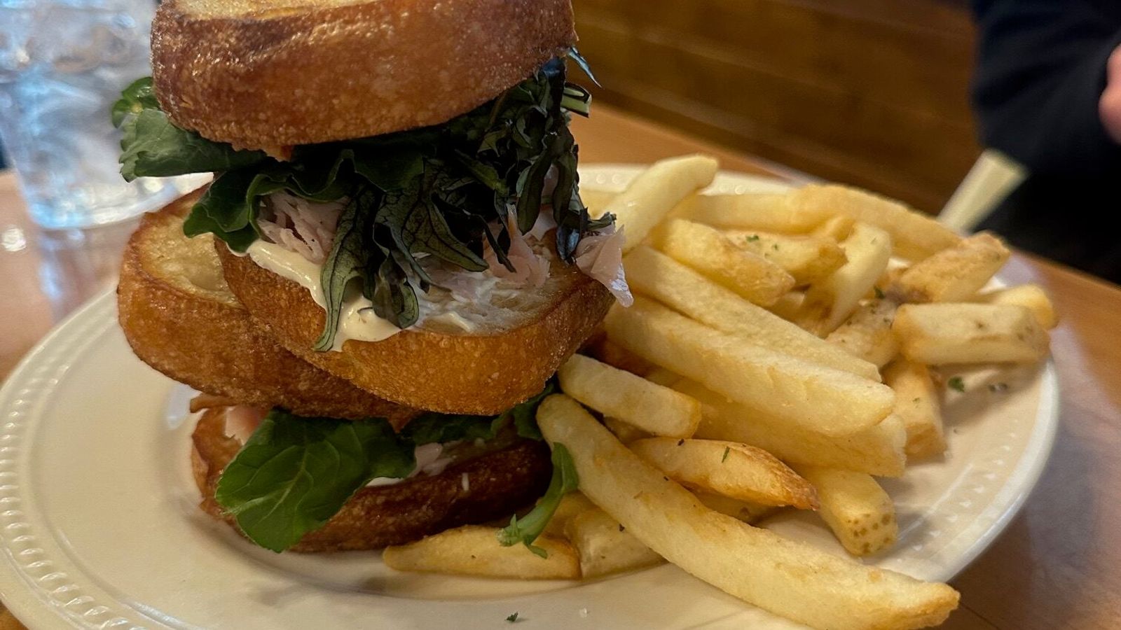 A Foodie's Guide to Red River: Must-Try Local Eateries
