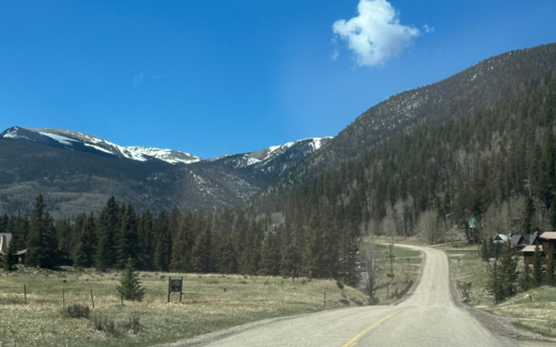 Top 5 Day Trips from Red River, NM: Scenic Drives and Small Town Discoveries