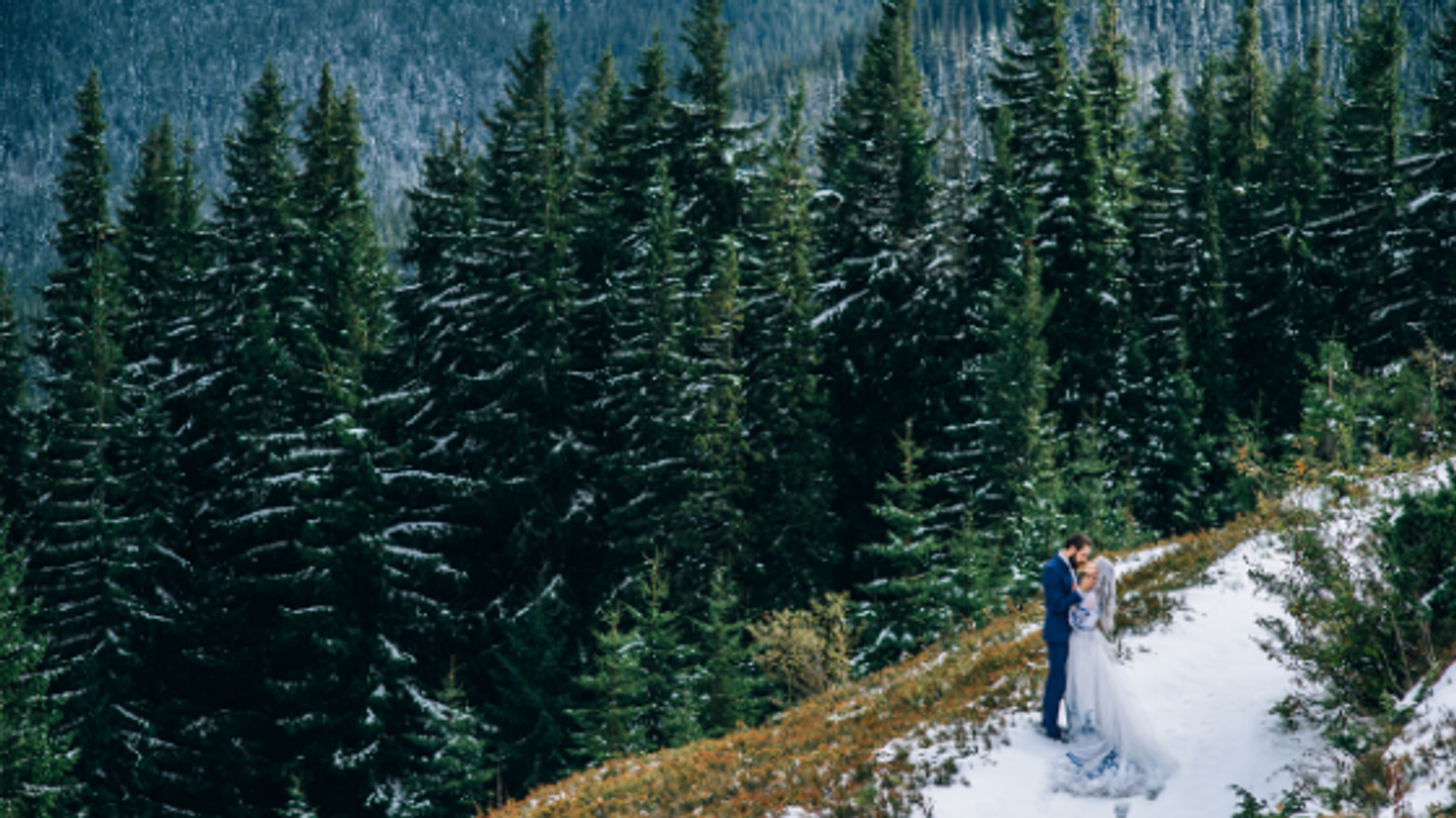Top 7 Advantages to A Mountain Wedding