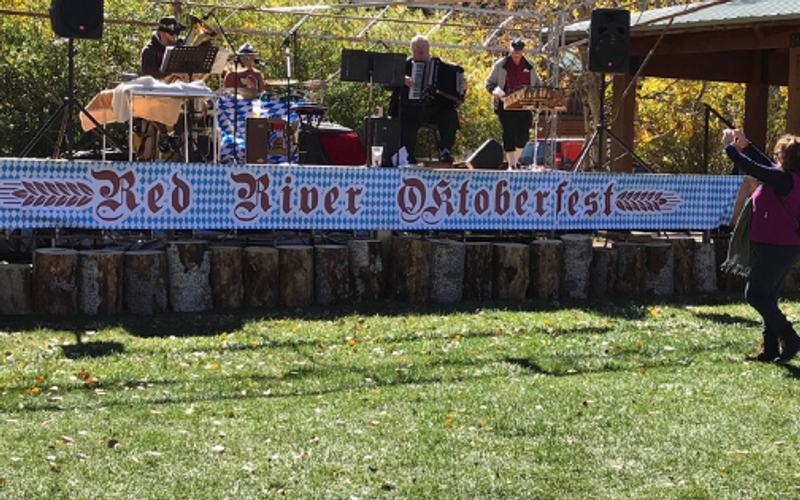 3 Reasons Why Visitors Love Oktoberfest in Red River NM
