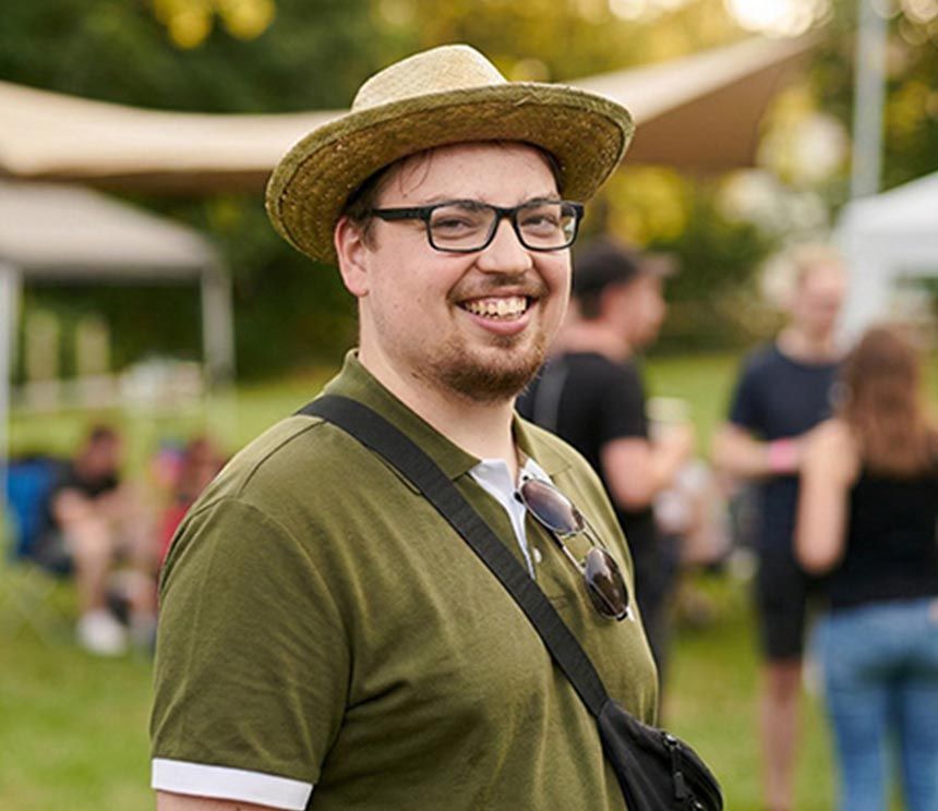 FullStack-Entwickler und Talent-Mentor der BROCKHAUS AG als Ansprechpartner für den Einstieg in die Softwareentwicklung.
