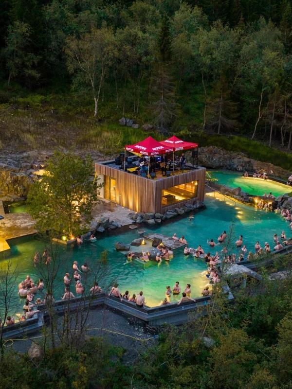 Drone shot of the Forest Lagoon full of people