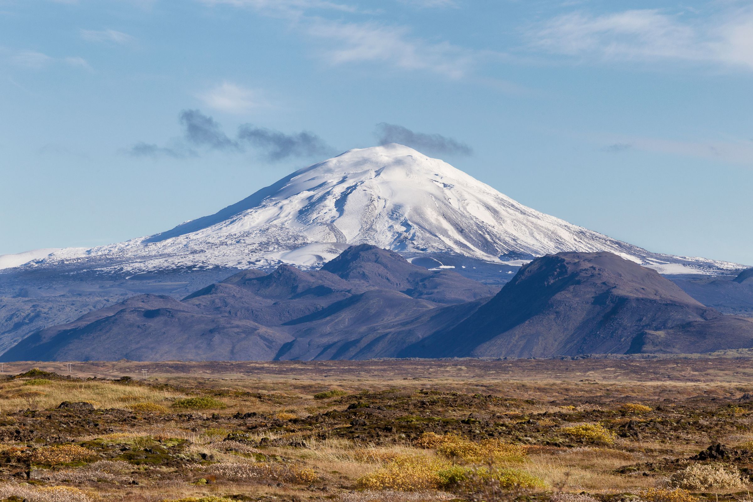 Icelandic Volcanoes Guide: Facts, Tours & Safety Tips
