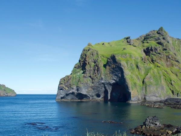 Elephant Rock , Islandia, desde lejos