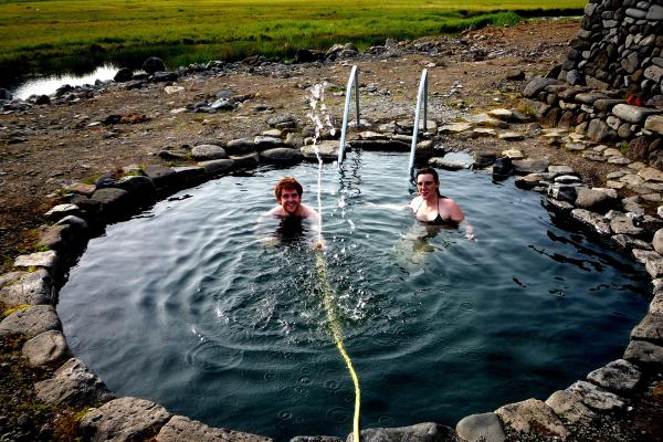 People at Grettislaug