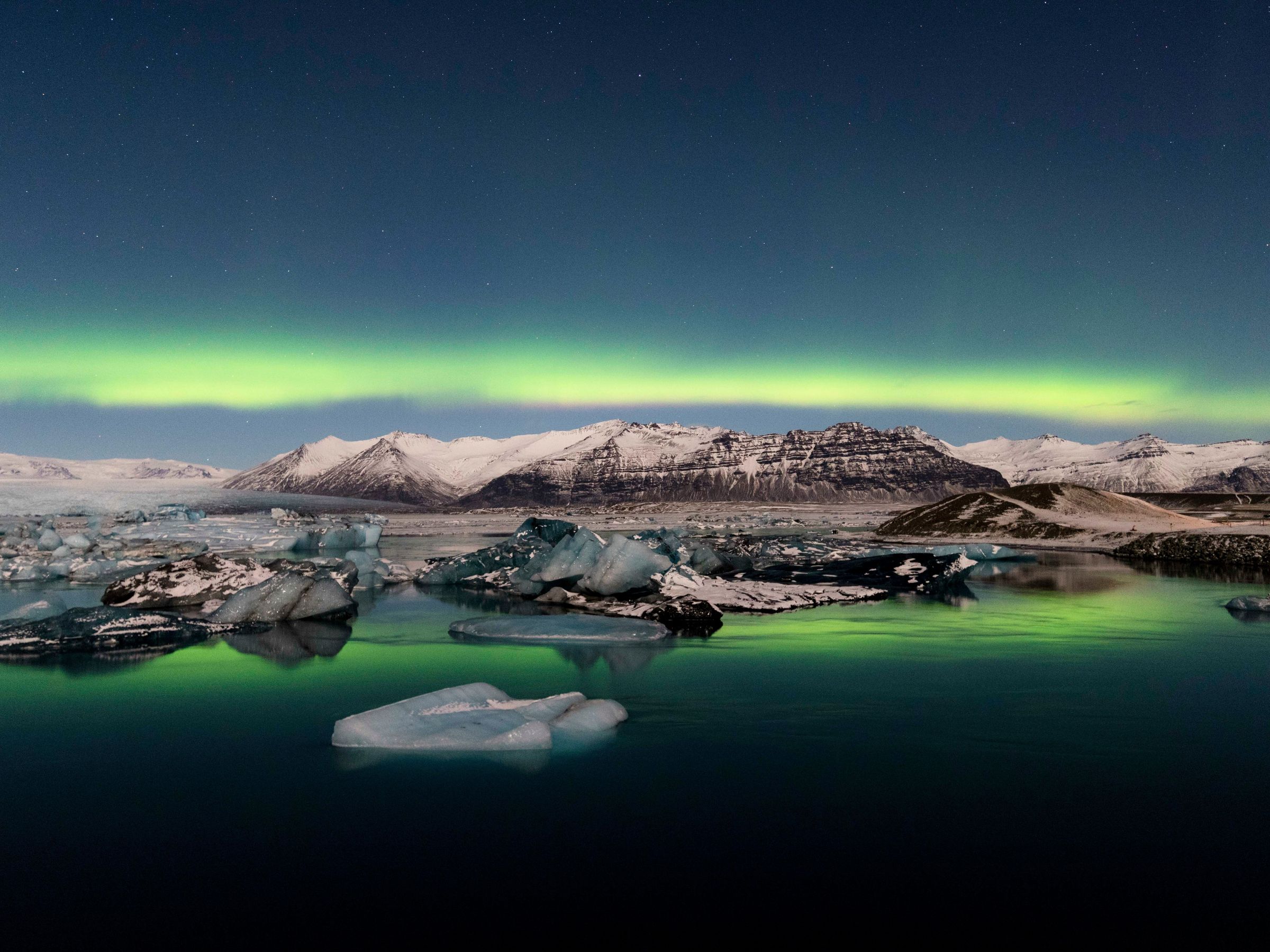 Jökulsárlón Glacier Lagoon under the Northern Lights