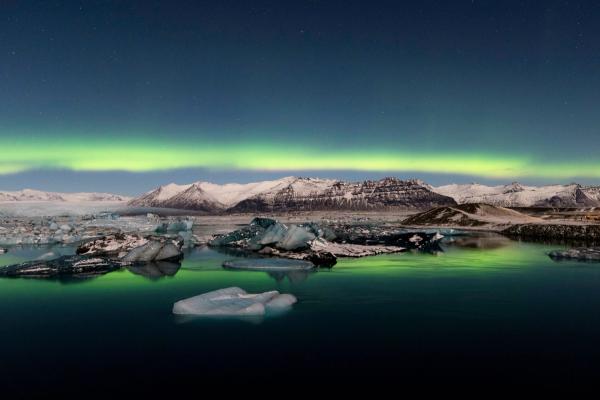 Auroras boreales en la laguna glaciar Jökulsárlón