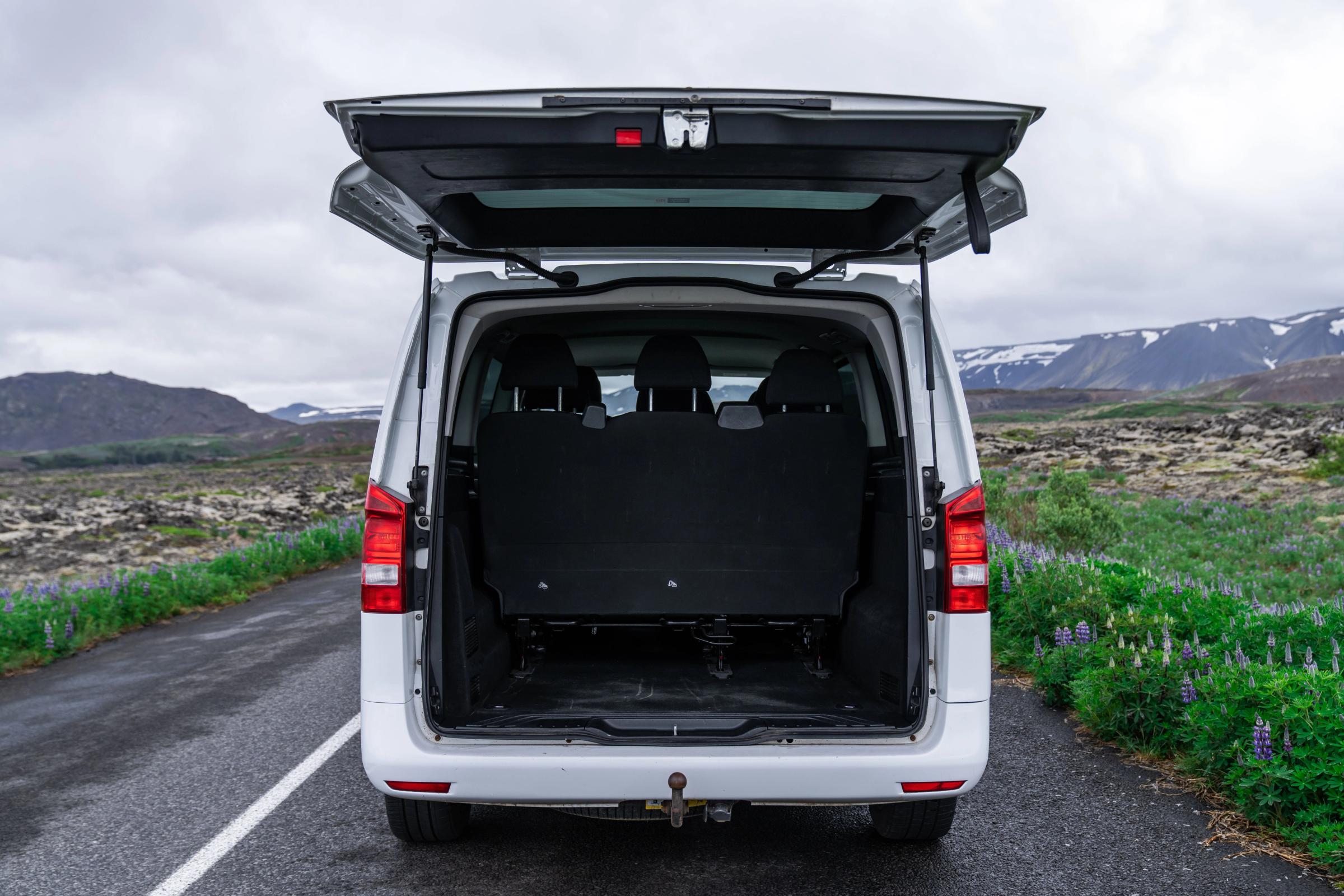 The Mercedes vito space in the back trunk