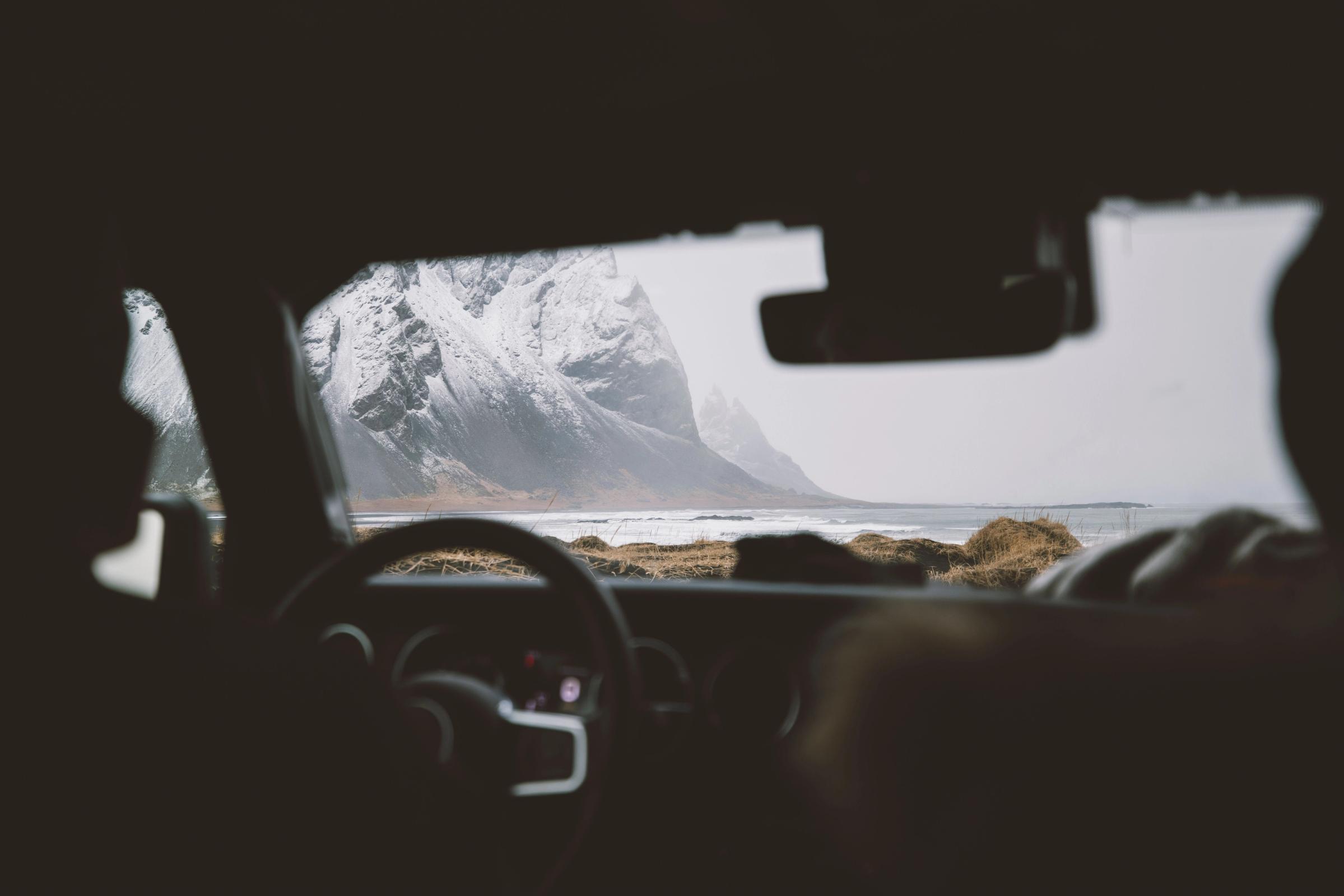 Cost-effective car rental, Iceland