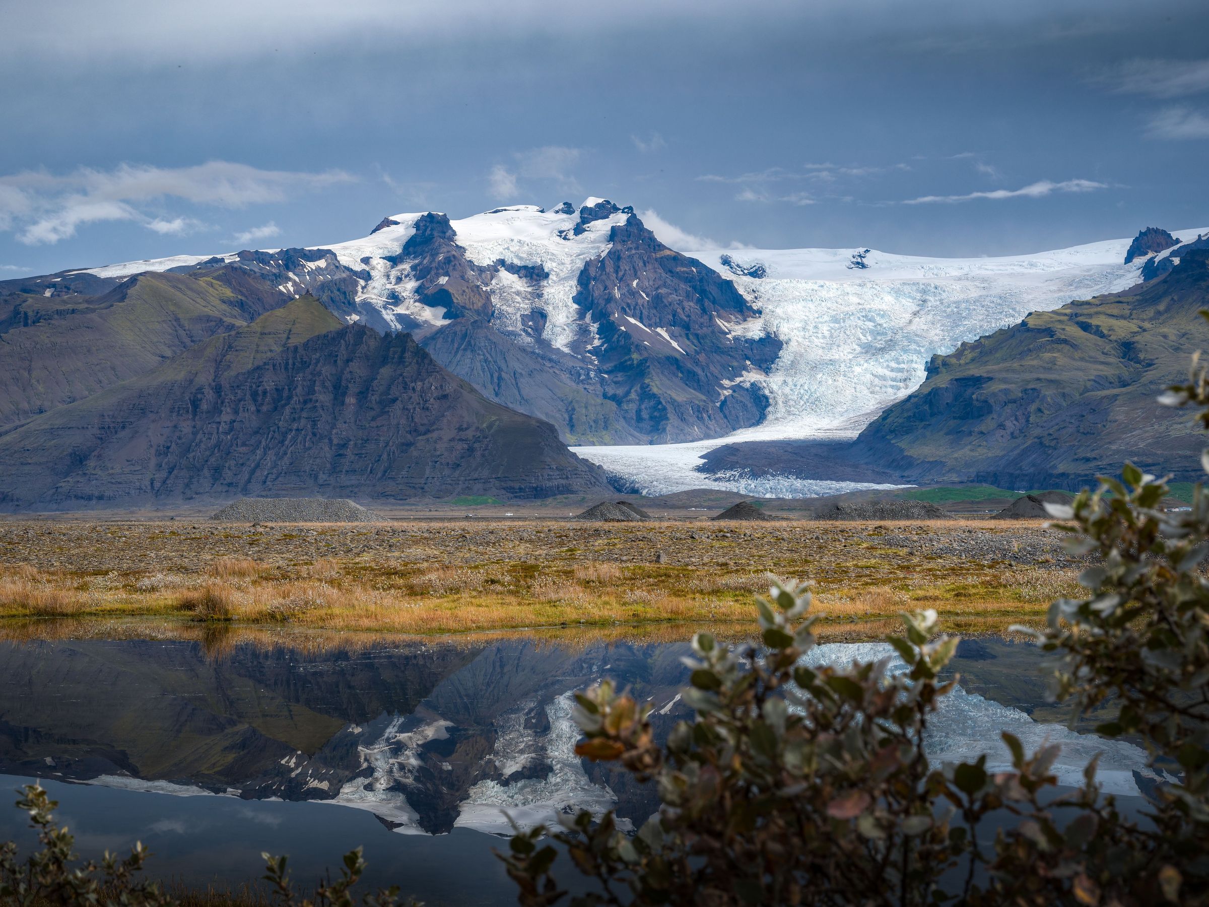 Vatnajökull Glacier in the distance