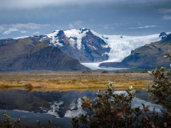Vatnajökull Glacier in the distance