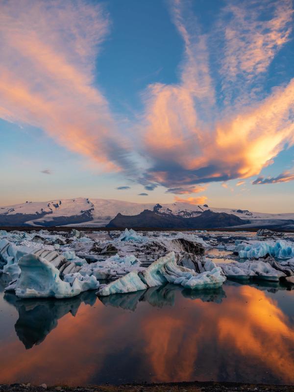 Jokulsaron Glacier Lagoon under the Midnight sun
