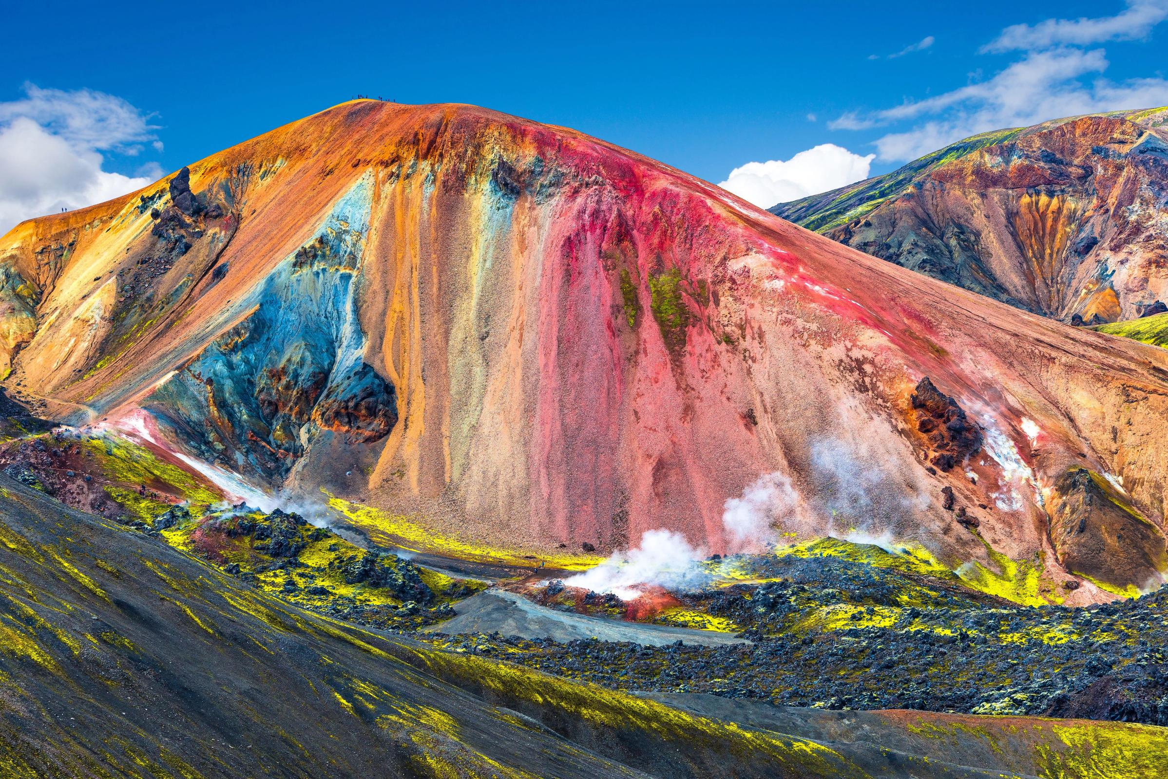 Montañas de colores en Landmannalaugar, Islandia
