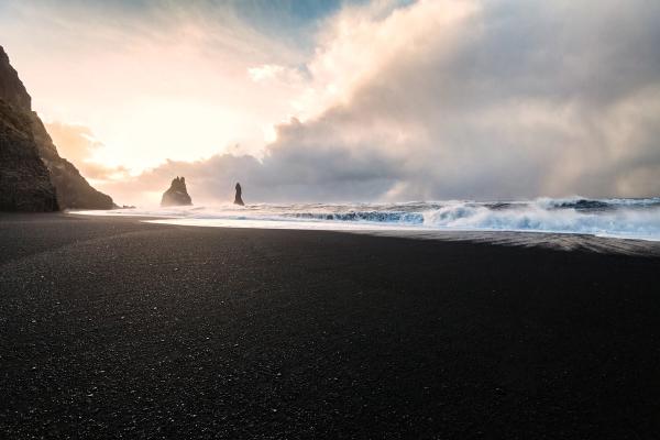 Reynisfjara at sunrise