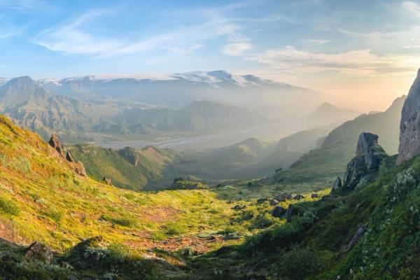 Día soleado en Thorsmork