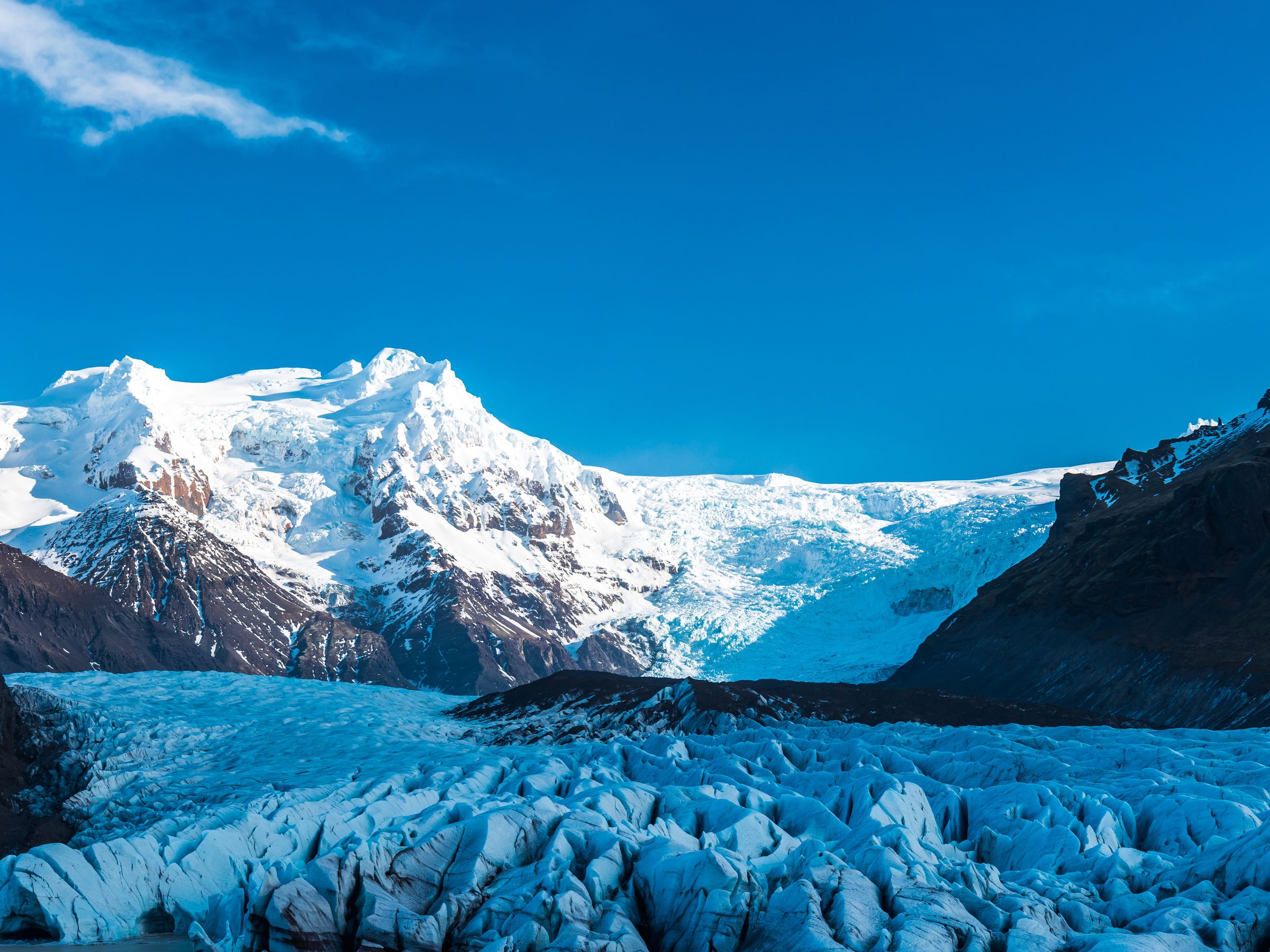 Glacier et montagnes